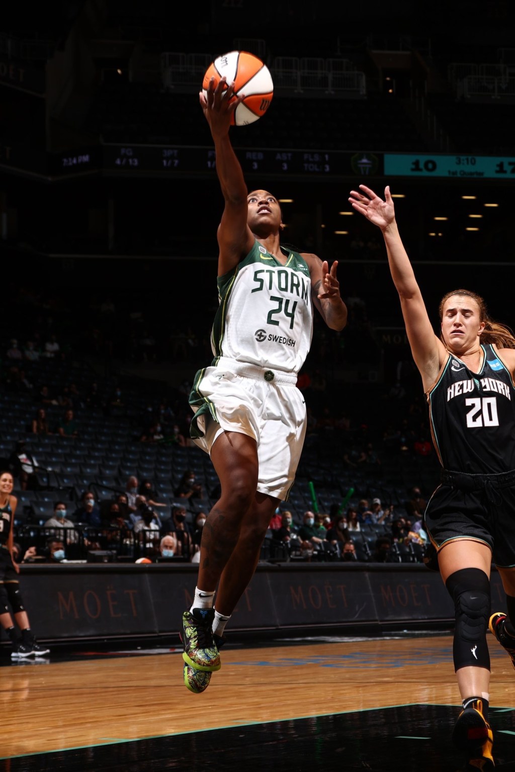 Niles West’s Jewell Loyd ties career-high with 35 points in a Storm&nbsp;Loss