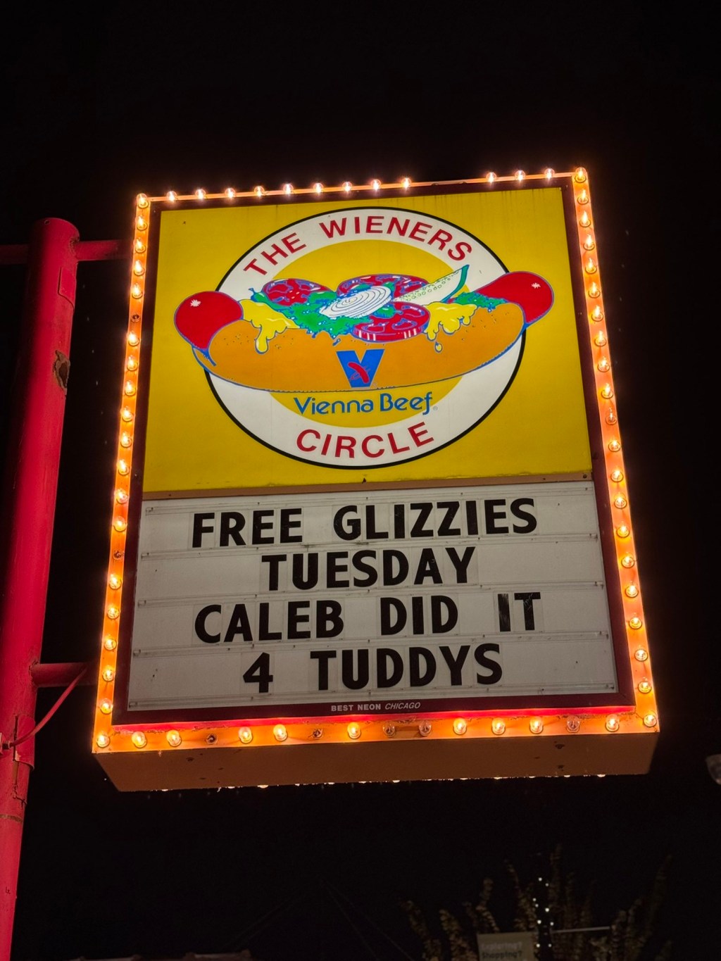 The Wieners Circle is Giving Out Free Hot Dogs after Caleb Williams Threw for Four&nbsp;Touchdowns